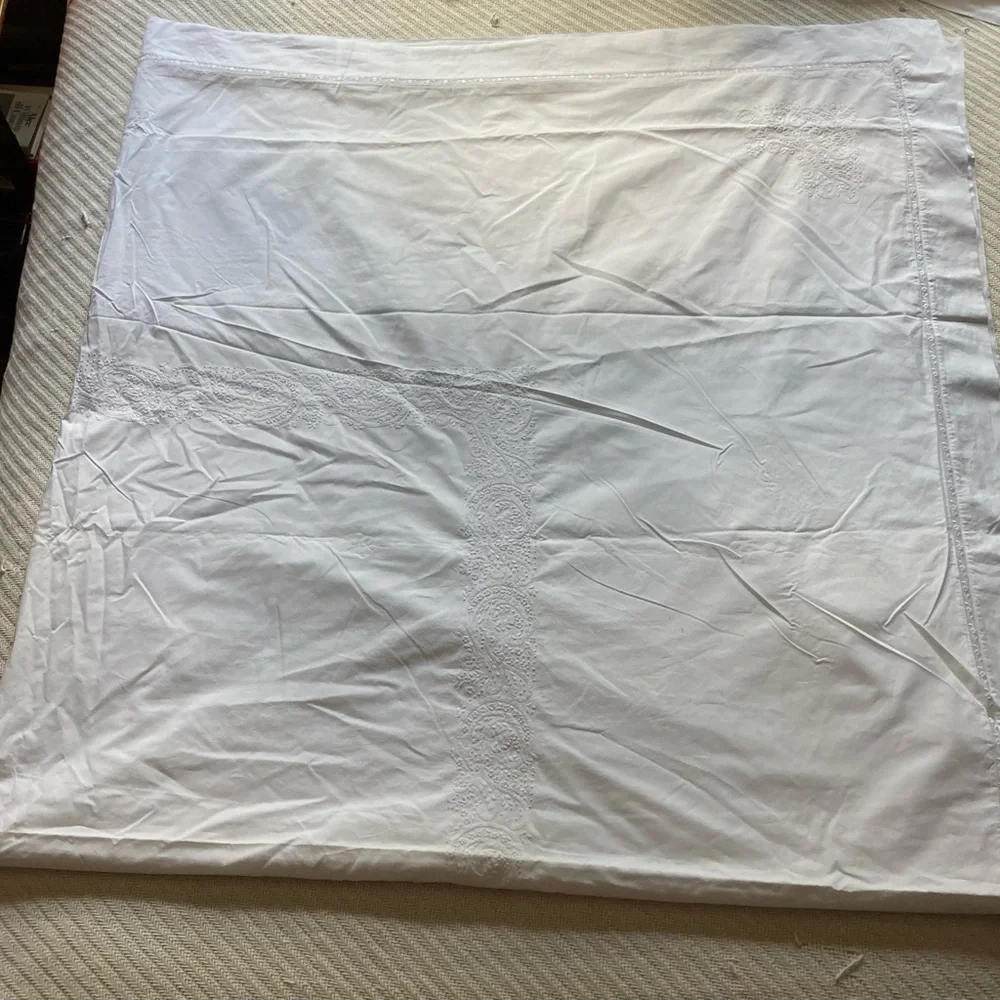 Sferra Bros Italian Egyptian cotton duvet cover hand embroidered floral lace.